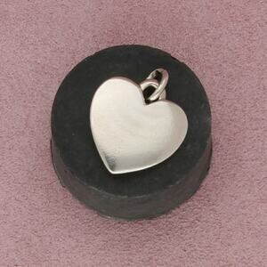 james avery sterling silver retired large engravable heart pendant
